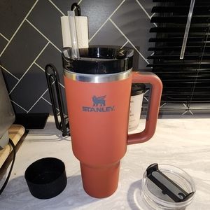 Red Rust 40oz Stanley